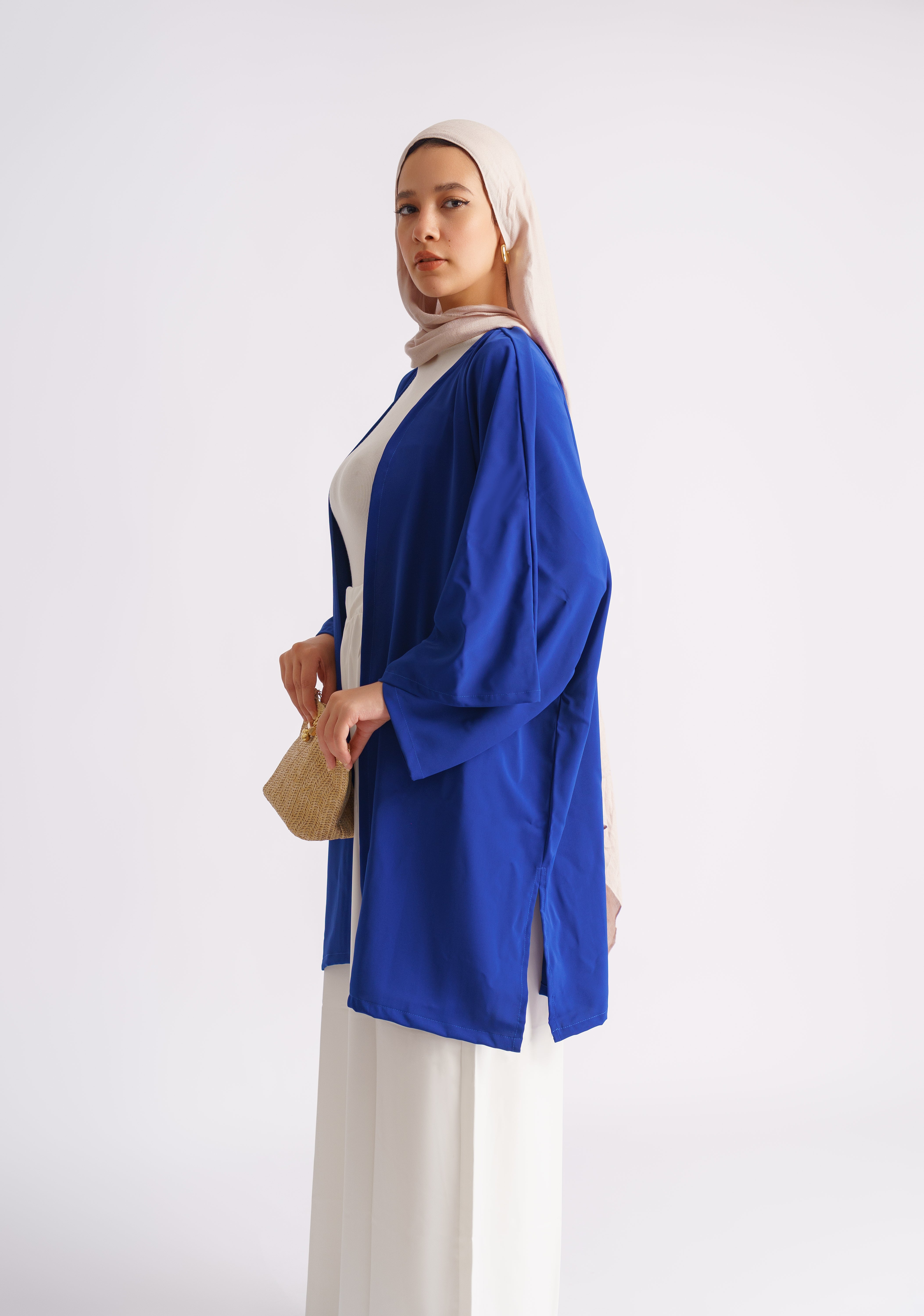 Luxe Nile Kimono: Flowing Elegance in Blue